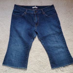 Levi's 537 Cut Jeans
